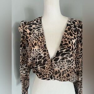 BLUE LIFE Leopard Print Crop Top Size Xs